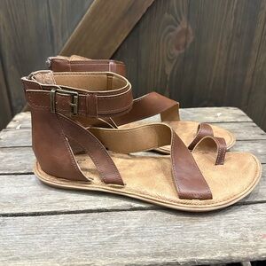 boc Tan Leather Sandals